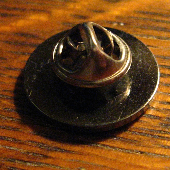 Expanded Circle Of Influence Silver Lapel Pin - Picture 3 of 4